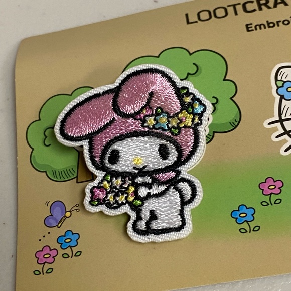 Hello Kitty My Melody Shape Embroidered Brooch Pin - Picture 3 of 7